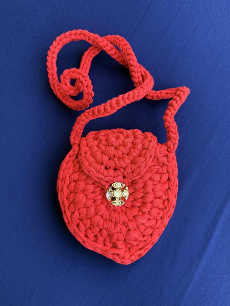 Crochet Mini Shoulder Bag – Elegant Red with Jewel Accent